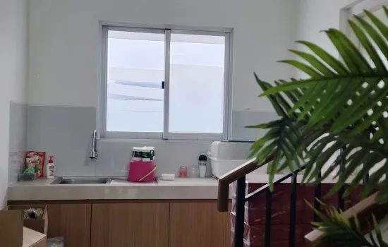 Dijual Ruko Gandeng Mewah. Gading Serpong. Ex Cafe/Resto.