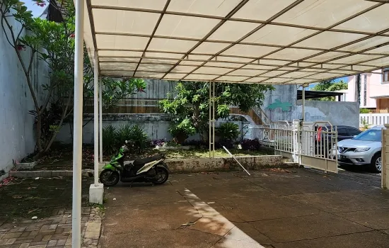 Rumah  Cluster Taman  villa Meruya. Siap Huni. Luas 280 m2.