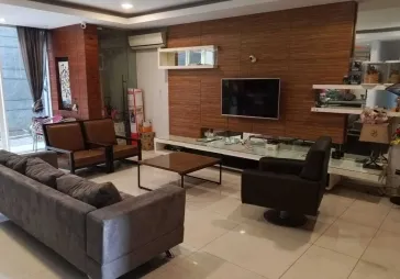 Rumah cantik di Permata Regency.  /- 200m dgn 4kt