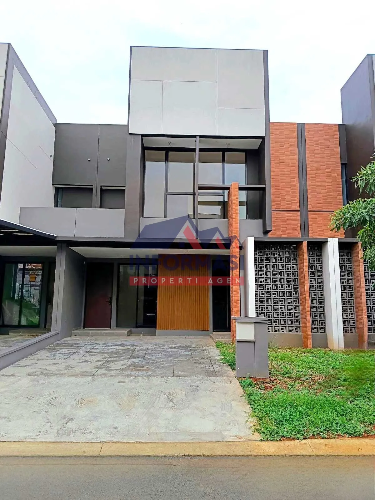 DIJUAL!! Rumah cantik,baru ,siap huni & lokasi nyaman.