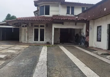 Rumah KAV DKI 2 Lantai bisa buat Gudang dan Kantor