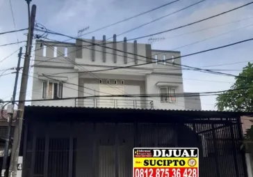 Rumah Cantik Cengkareng Jakarta barat.