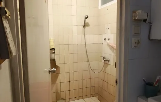 Puri Indah Rumah Sewa Bagus Lokasi Strategis Siap Huni