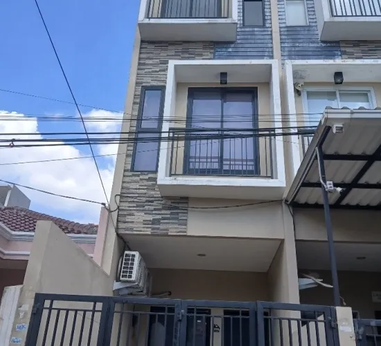 DIJUAL!! Rumah minimalis ,cakep,lokasi strategis