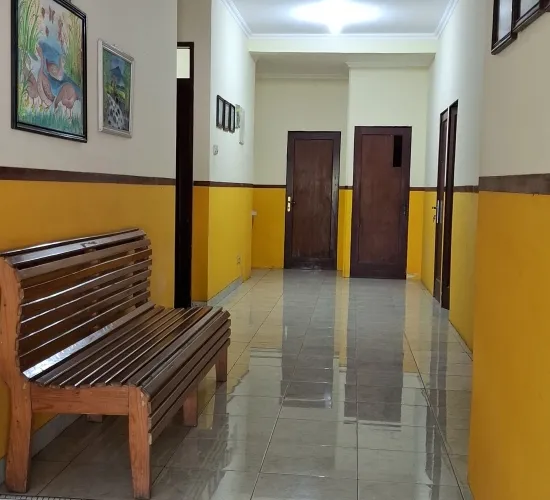 Rumah 1 lt Permata Buana jual cepat