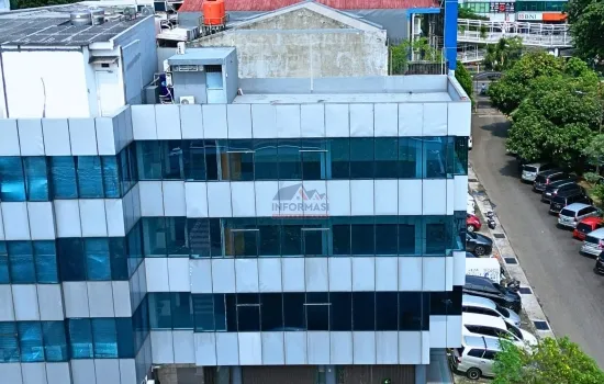 Ruko Kedoya Elok Plaza lokasi huk luas 64 m² boulevard