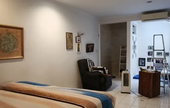 Puri Indah Rumah Sewa Bagus Lokasi Strategis Siap Huni