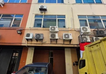 Dijual ruko cakep di komplek Ruko meruya ilir