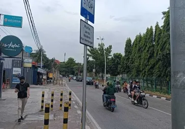 Dijual Bengkel ( Hoek ) Kembangan