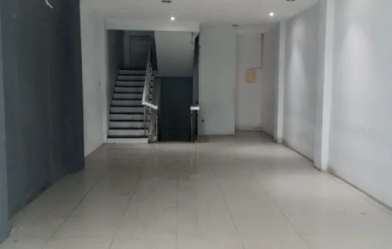Ruko Jl.Panglima Polim 3,5 lantai, lokasi Strategis