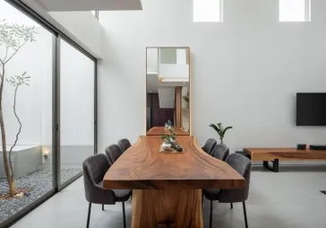 Dijual Rumah Hook The Riviera at Puri