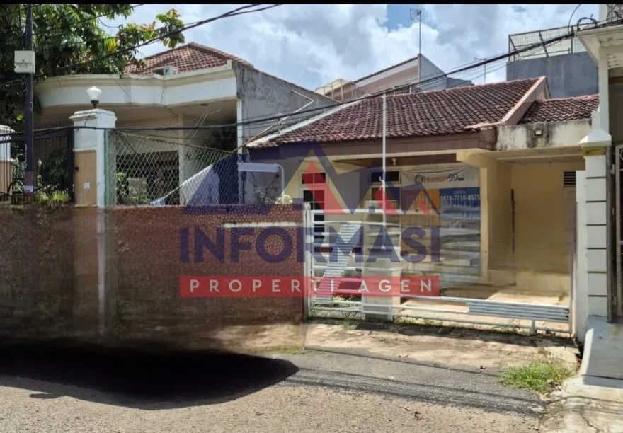 Rumah lokasi strategis di kelapa gading