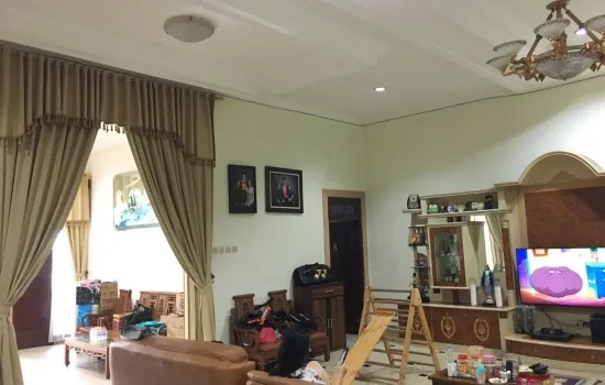 Rumah Taman Palem Lestari, 2 lantai, lt.200m2, blok D