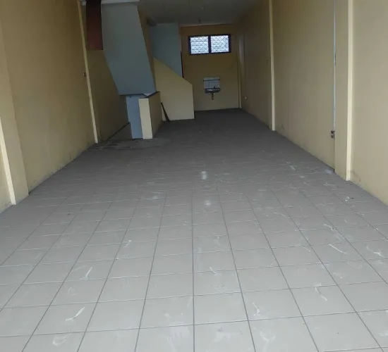 Srengseng Raya 3 lantai strategis