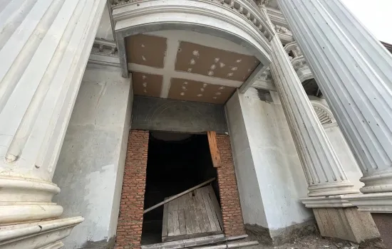 Bukit gading mediterania