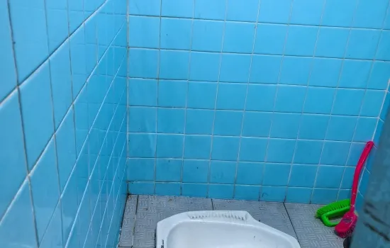 Lautze 4 lantai uk 5mx20 m Pinggir Jalan Raya