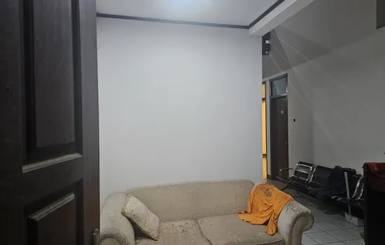 Rumah di Puri Indah bs untuk rumah tinggal atau usaha bakery