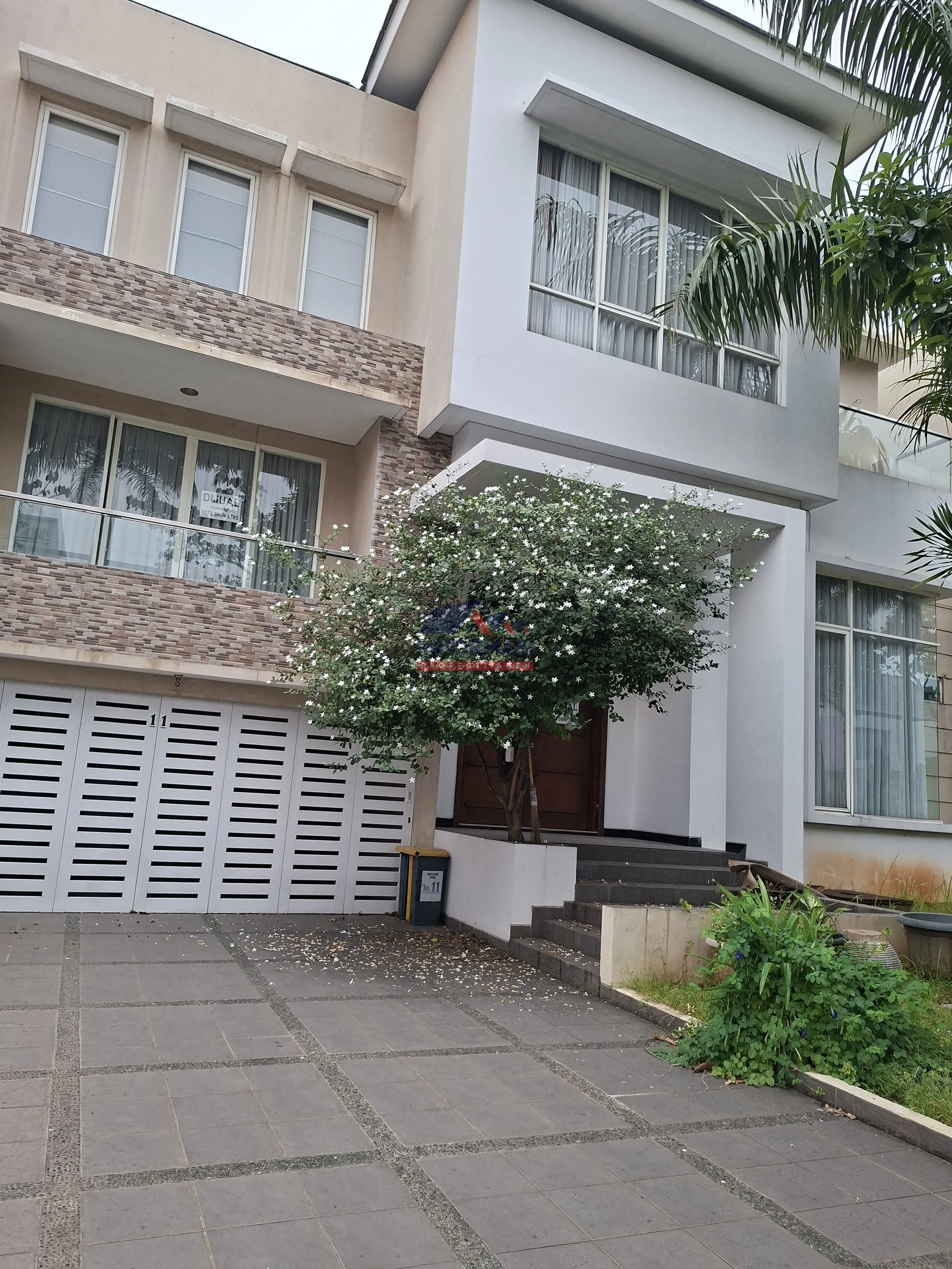 Rumah siap pakai Alam sutera