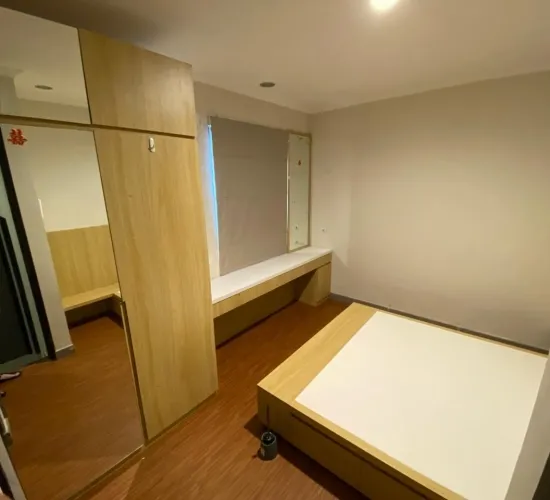 Rumah cantik 2 lantai , baguss , siap huni semi Furnish