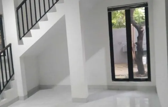 Rumah hook bagus lokasi strategis ..dekat dengan bandara