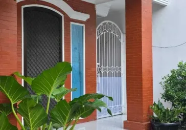 Rumah bagus fully furnished permata buana
