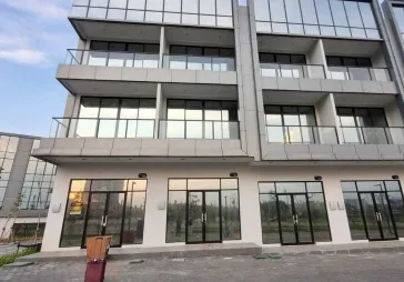 Mega Kuningan PIK2 4,5mx20m Hoek  3 lantai