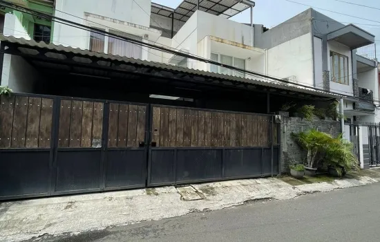 Rumah 3 lantai Setiabudi Area minim renov harga under 5 M