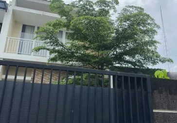 Rumah Modern Kavling Hankam