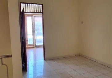 Disewakan ruko 3 lantai di kosambi semanan raya