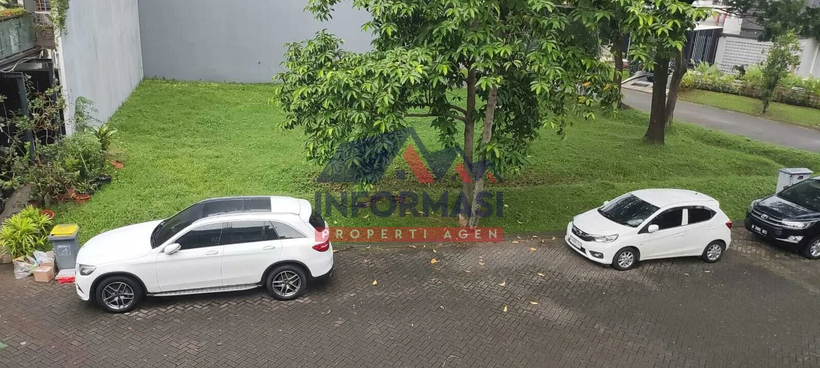 Kavling huk bagus lokasi strategis , asri