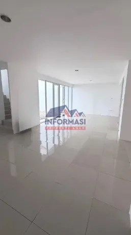 Green Court Danau Limboto 220/150 140jt