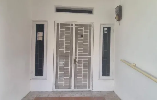 Rumah Bagus Harga Minimalis @ Kemanggisan