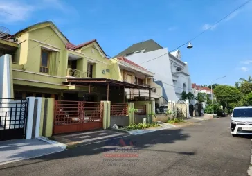 Disewakan Rumah Siap Tinggal Puri Indah 2Lt 4Kt 3Km