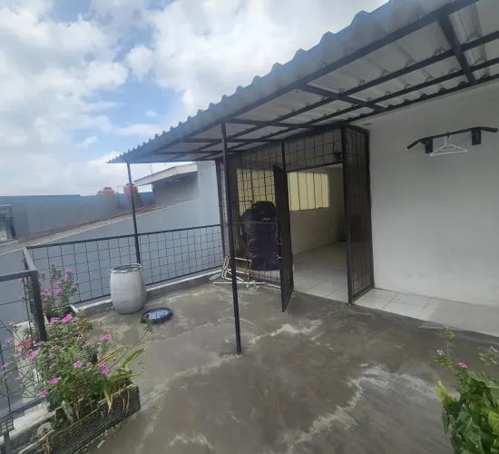 Dijual rumah tanjung duren dalam gang tidak masuk mobil
