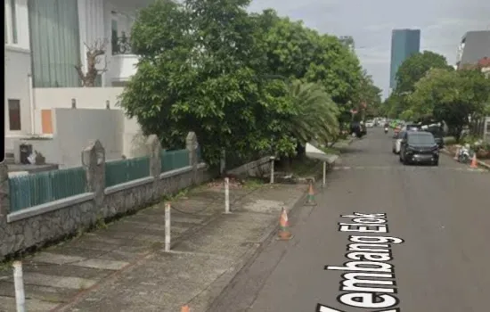 Disewakan Rumah Puri Kencana Boulevard
