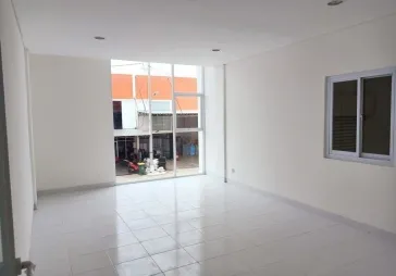 Disewakan Gudang    kantor Aeropolis Technopark