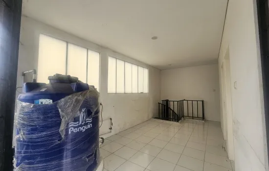 Dijual rumah tanjung duren dalam gang tidak masuk mobil