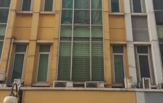 Ruko CBD Ciledug. 4 lantai. 5mx15m.