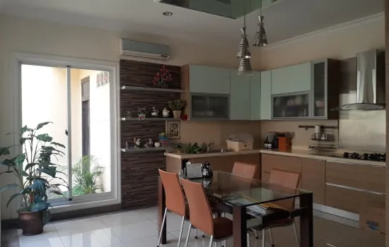 Dijual Rumah Kelapa Gading