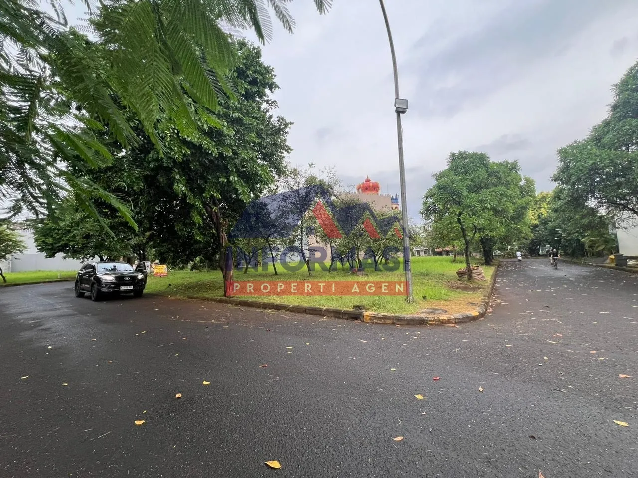 Dijual Kavling Grand Wisata Strategis (Hoek)