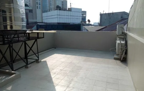 Roxy Mas ruko 4 lantai blok C  , SHM