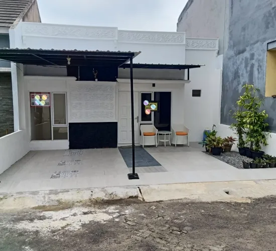 Dijual rumah strategis dekat Stasiun  Cisauk, BSD Tangerang