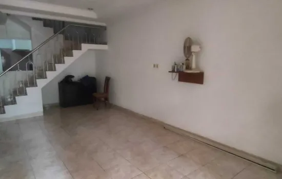 Dijual Cepat Rumah 2 Lt Siap huni di Kosambi Baru