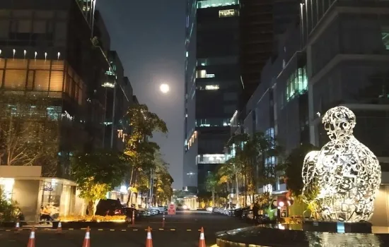 Mini office building Altira Business Park 5 lantai + rooftop