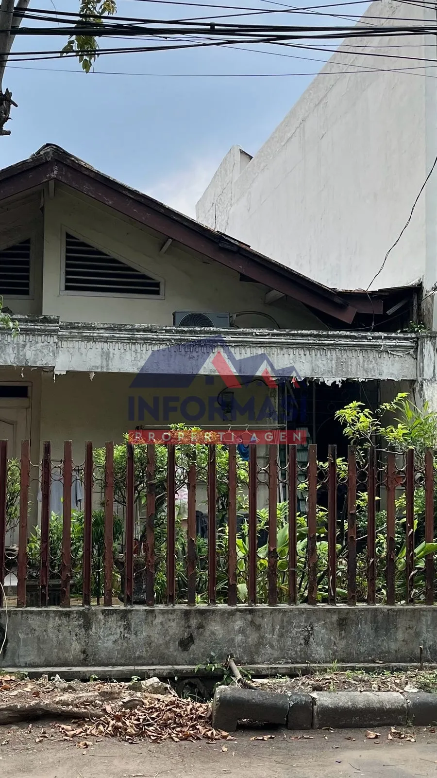 Rumah Hitung tanah Taman Aries