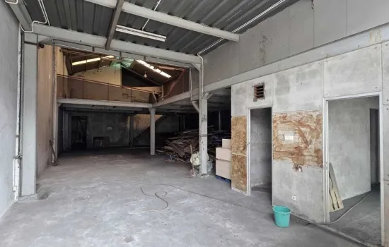 Komplek pergudangan