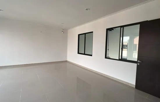 Bizpark PIK2 LT. 12m x30m , LB. 9mx30m