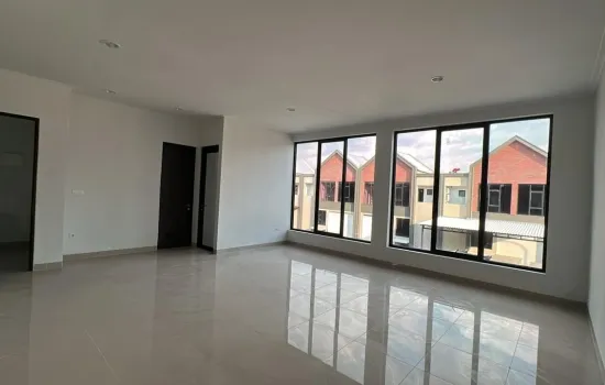 Bizpark PIK2 LT. 12m x30m , LB. 9mx30m