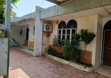 Dijual rumah gandeng
