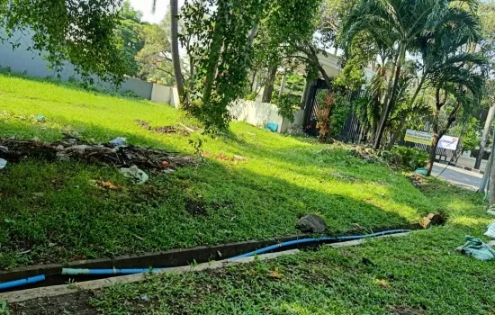 Kavling di cluster elite lokasi Boulevard puri indah